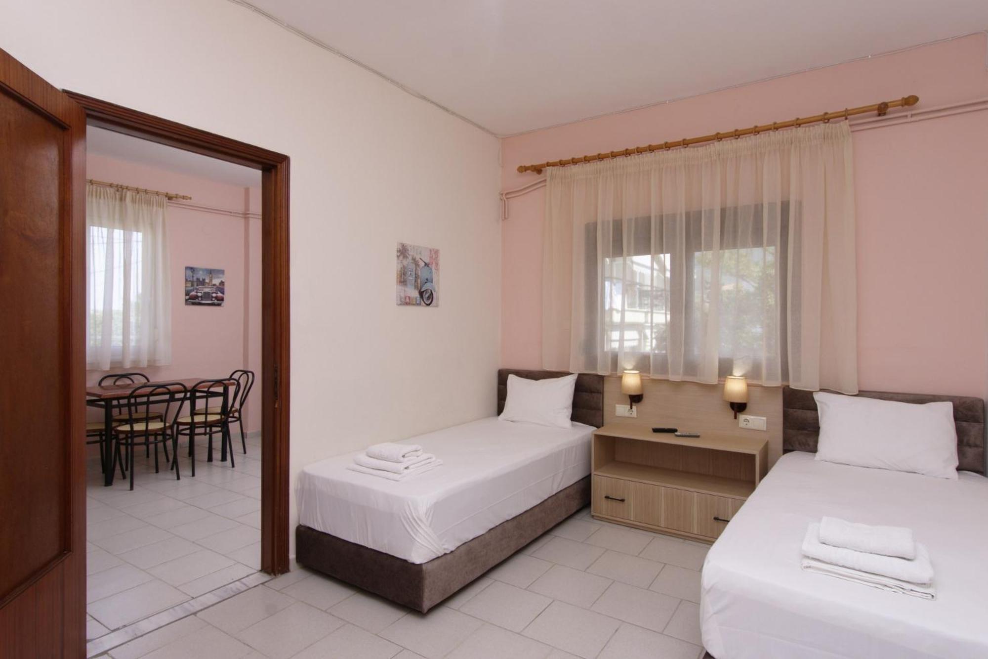 Lotos Apartments สตาวรอส ห้อง รูปภาพ