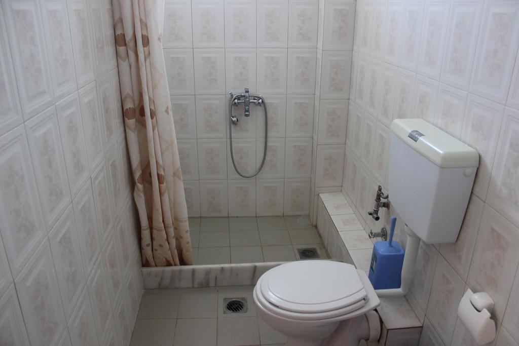 Lotos Apartments สตาวรอส ภายนอก รูปภาพ
